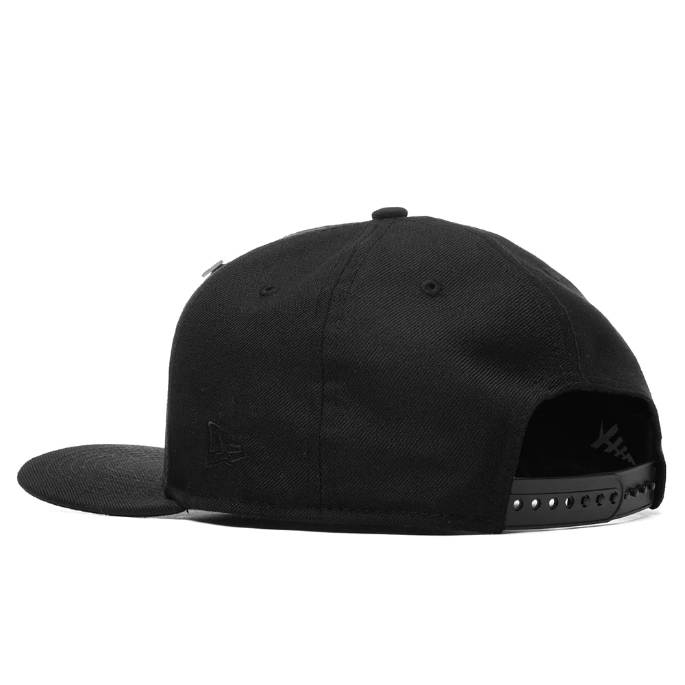 Classic Planes Snapback - Black Out