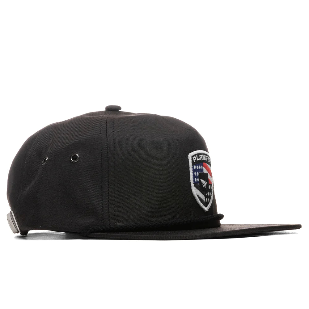 Skateboard Strapback - Black