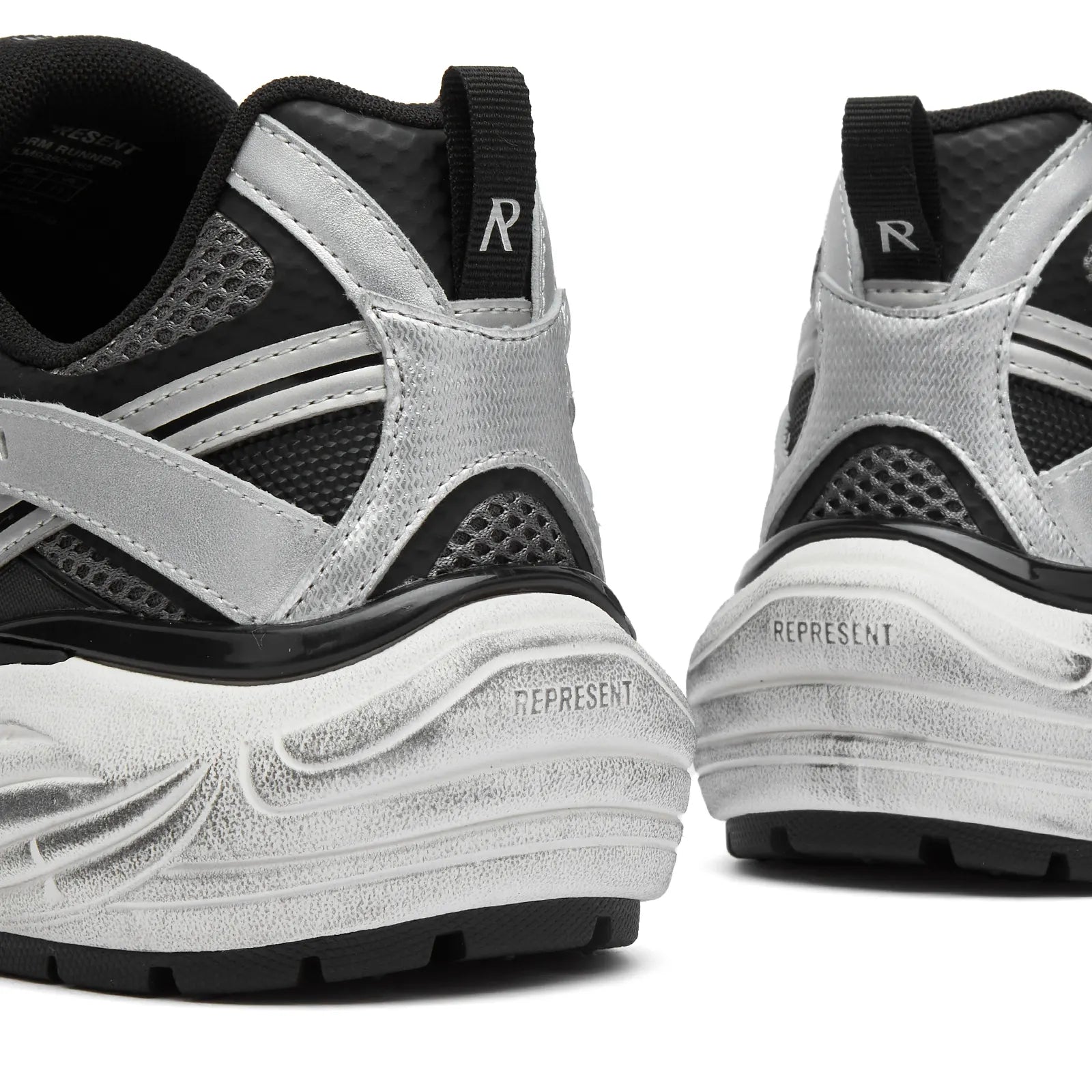 Storm Runner - Black / Silver
