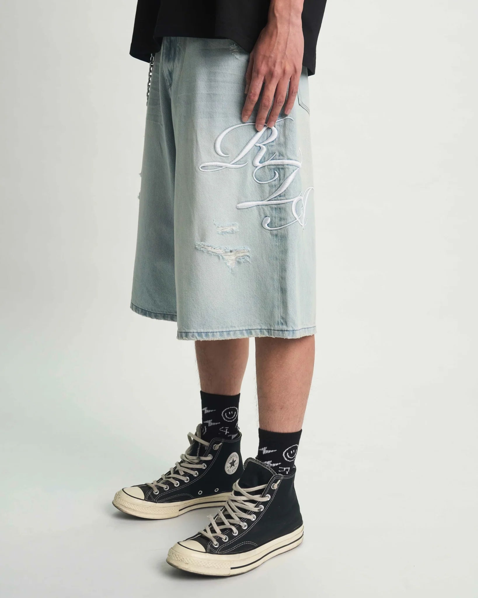 Gustavo Bermuda Short - Soft Horizon Cursive