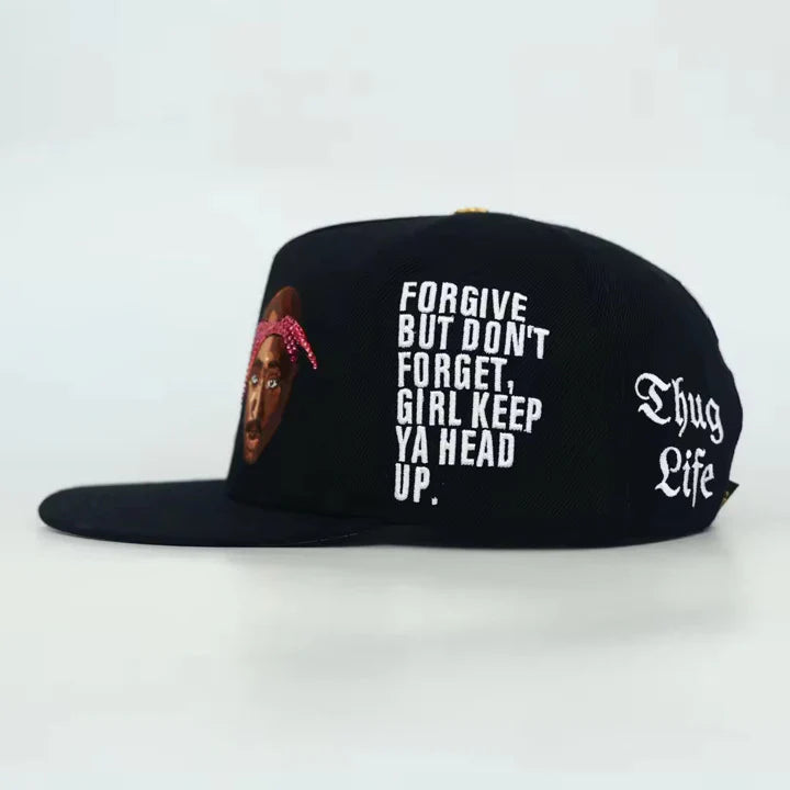 East vs West. Iced out Strapback - Black