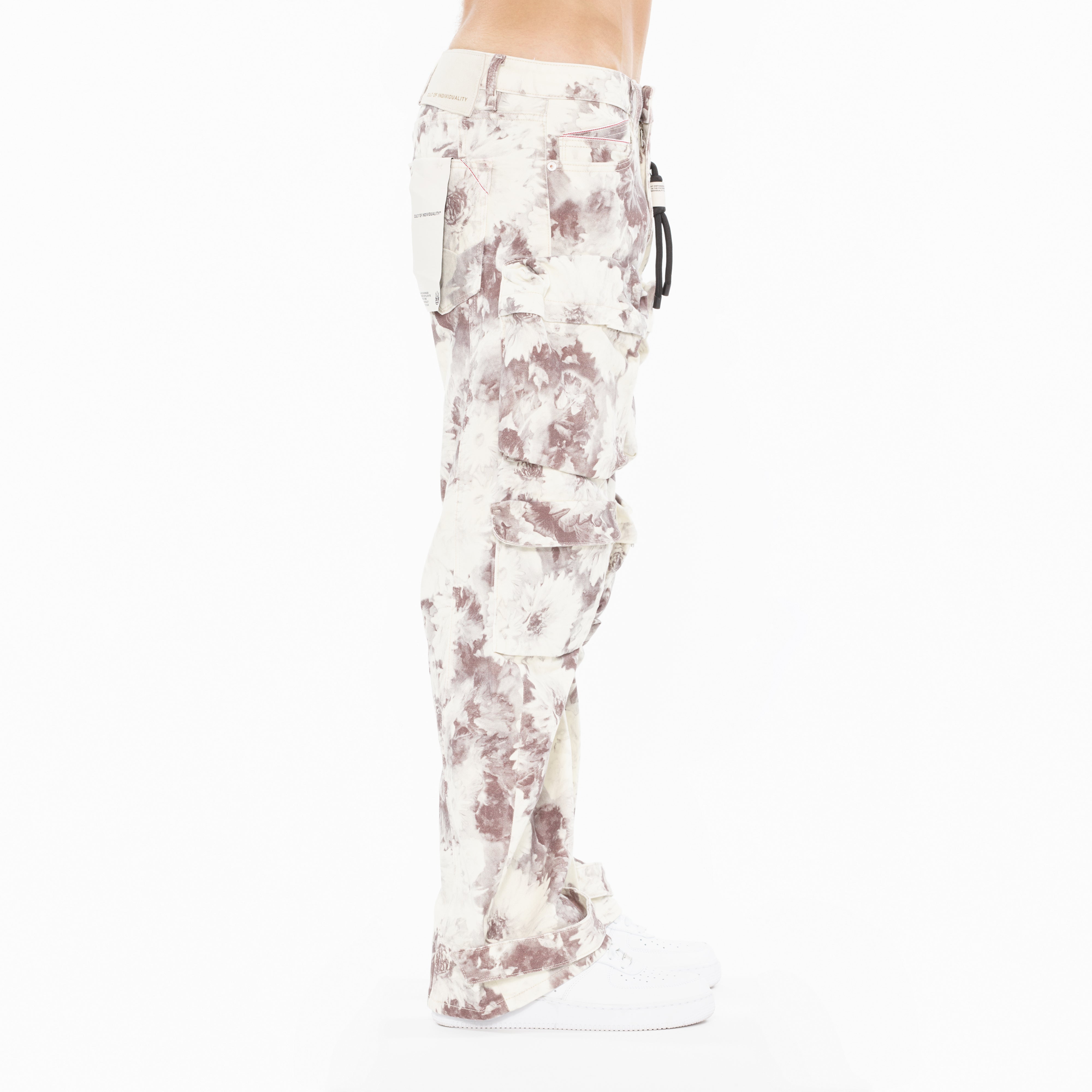 Cult's Grunge Baggy Cargo 610 Jeans in Floral Print