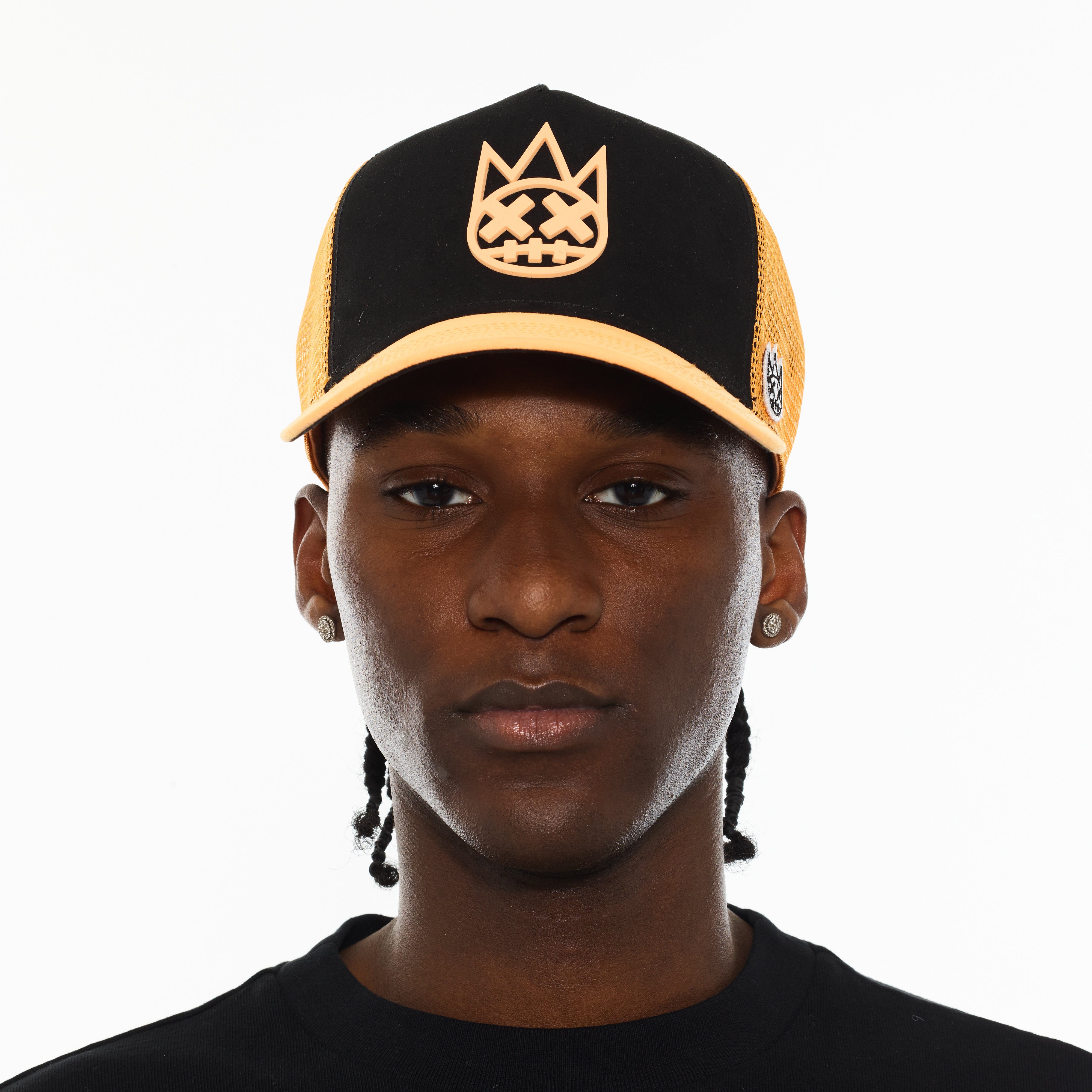 Cult's Logo Mesh Back Trucker Hat "Shimuchan" in Black