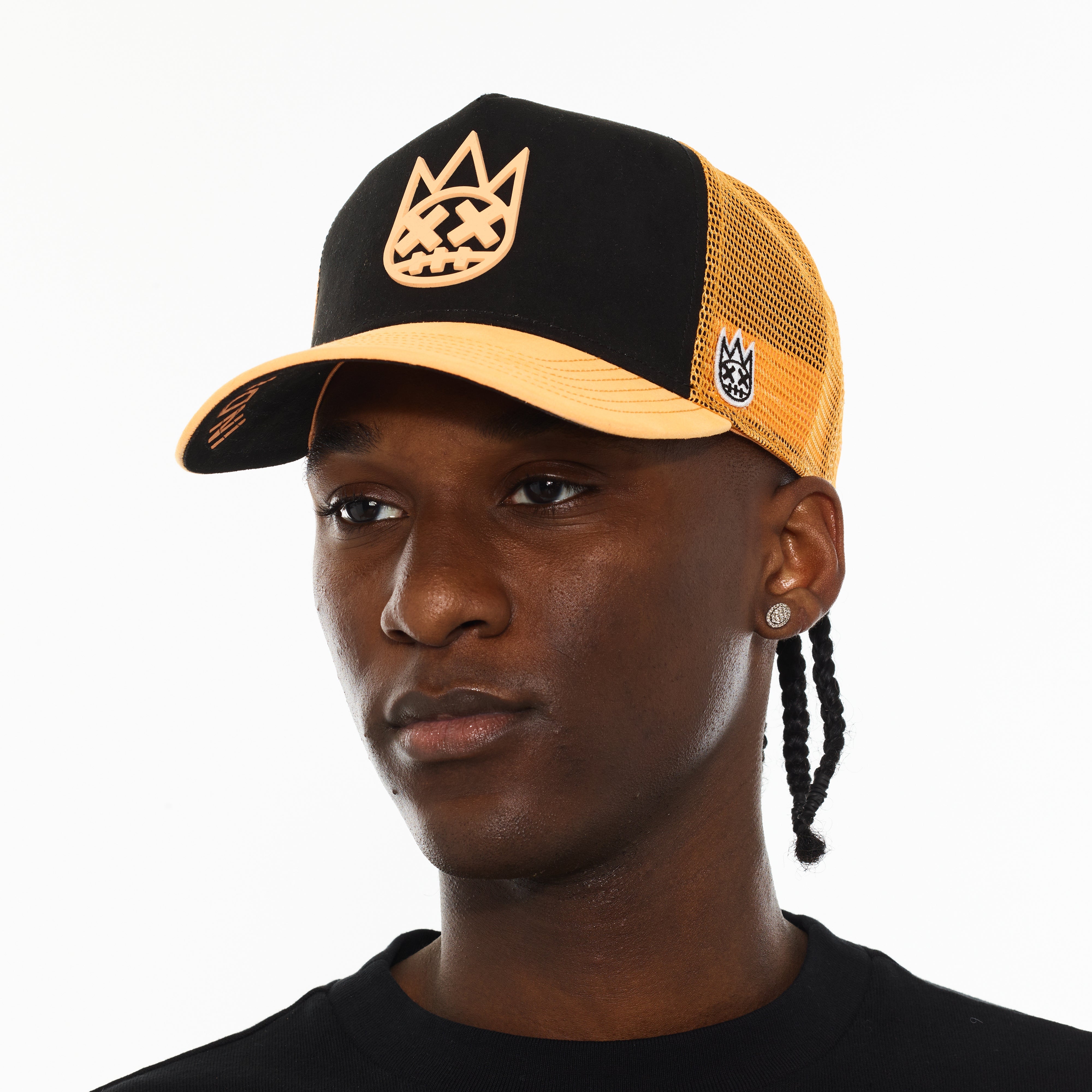 Cult's Logo Mesh Back Trucker Hat "Shimuchan" in Black