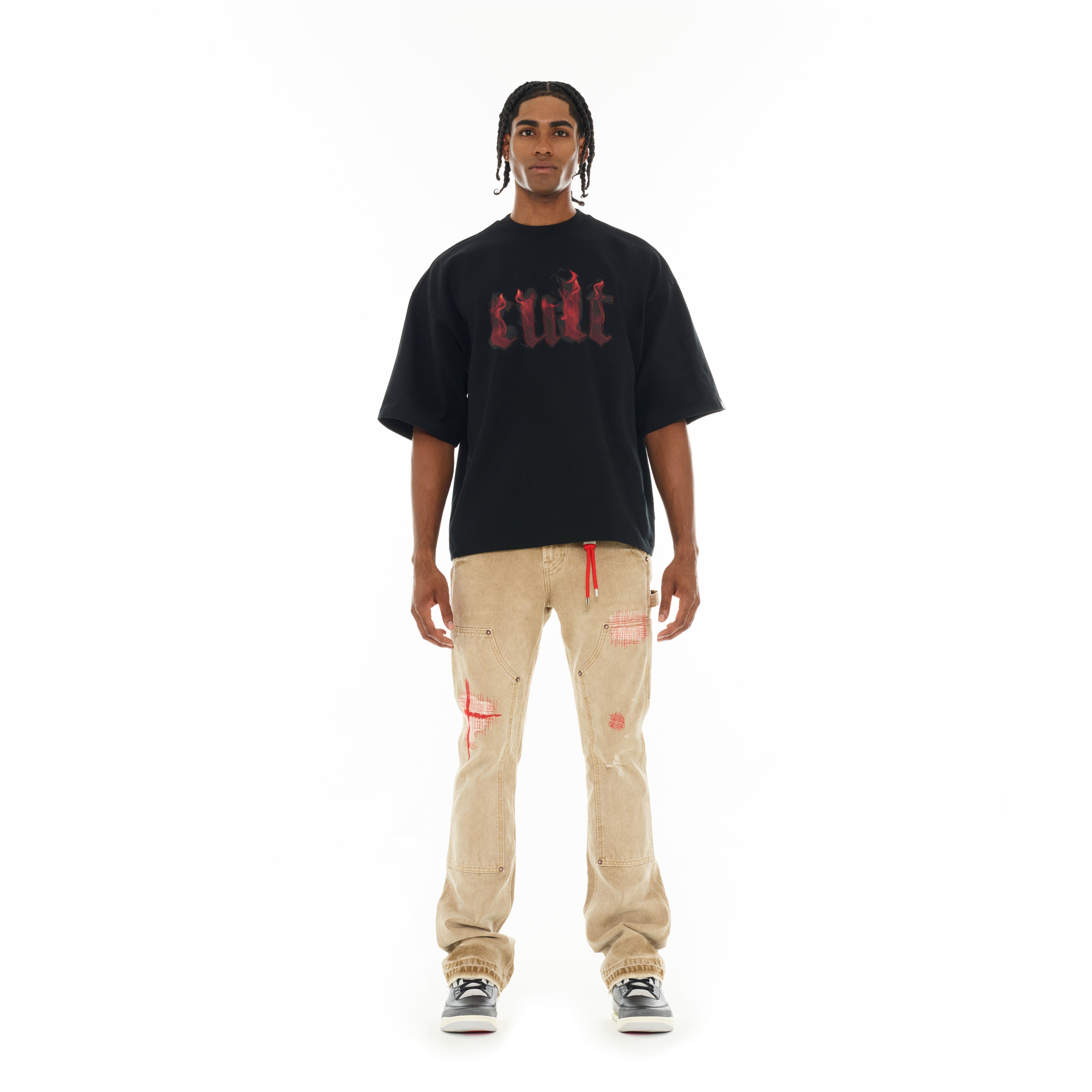 Cult's Oversized Short Sleeve Crew Neck Tee "Flame Logo" in Black