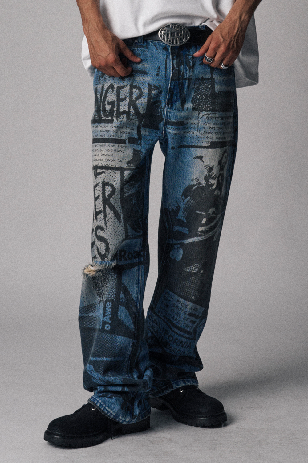 Jonas Straight Leg Jean - Dust Mist Poster